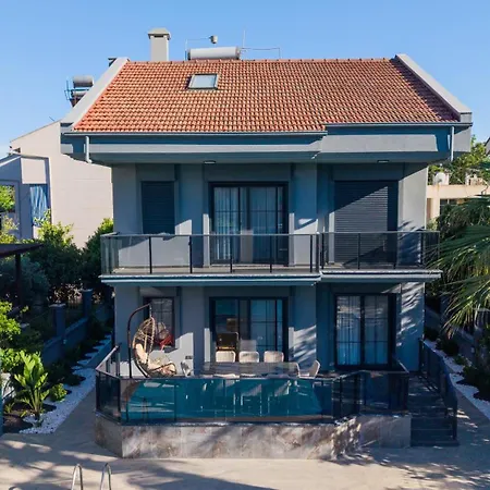 Aurea Daily Weekly Villa Marmaris