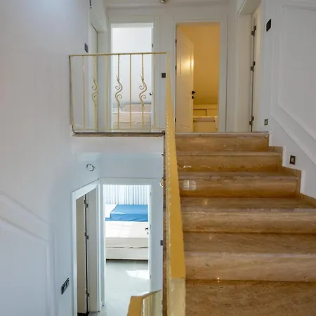 Aurea Daily Weekly Villa *
